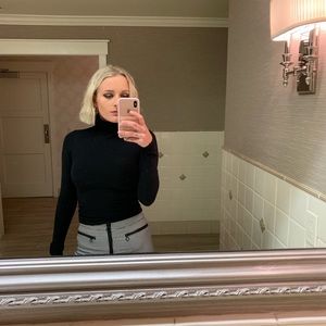 Meet your Posher, Liberty